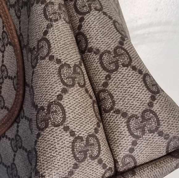 GUCCI WEB TOTE (MINOR HANDLE FRAY & CORNER ABRASION) - Picture 2 of 12